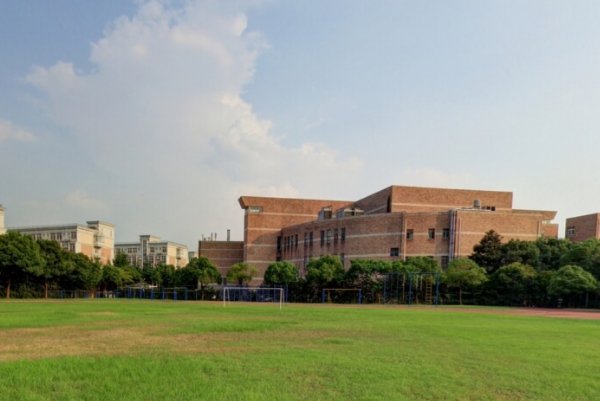 浙江艺术职业学院好不好