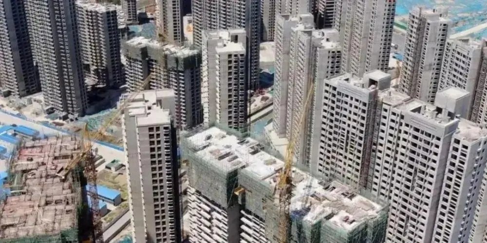 郑州“知名烂尾楼”迎来复工，当年无地无证就发售！业主有盼头了吗？