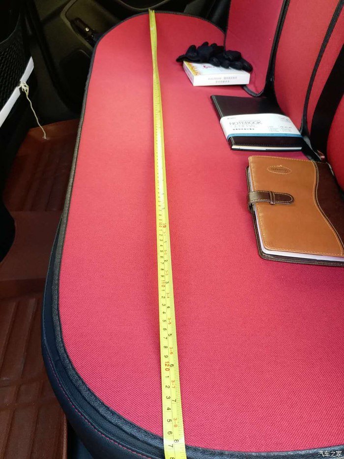 用尺寸来说一下爱车长安CS55内部事实空间