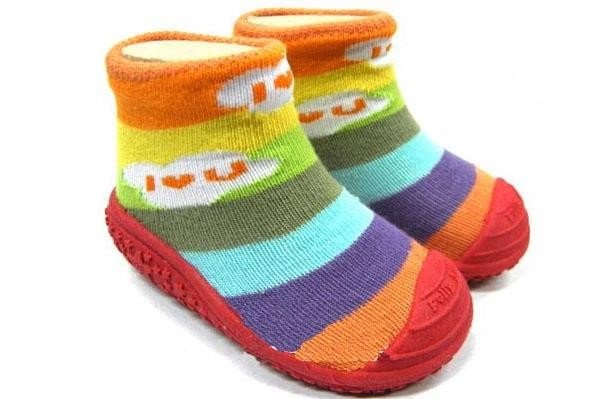 中国童鞋十大品牌是？