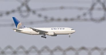 国航一航班突降千米，发生了什么？