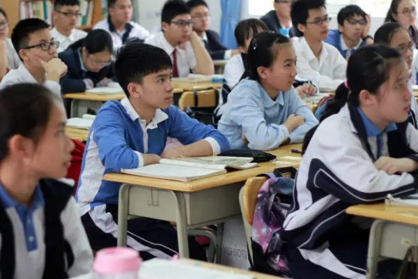 扒的拼音怎么拼写？