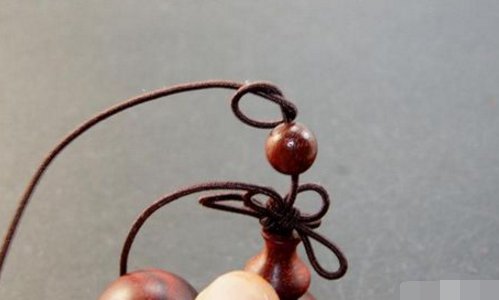 穿星月菩提常见的打结方法