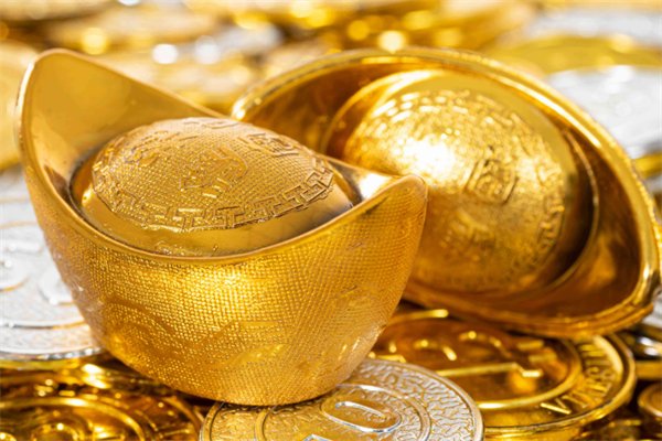 金饰的价格每克涨了20多元，在这样的情况下，我们能买金条还是金饰？