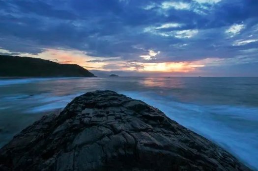 寂静和幽静的区别