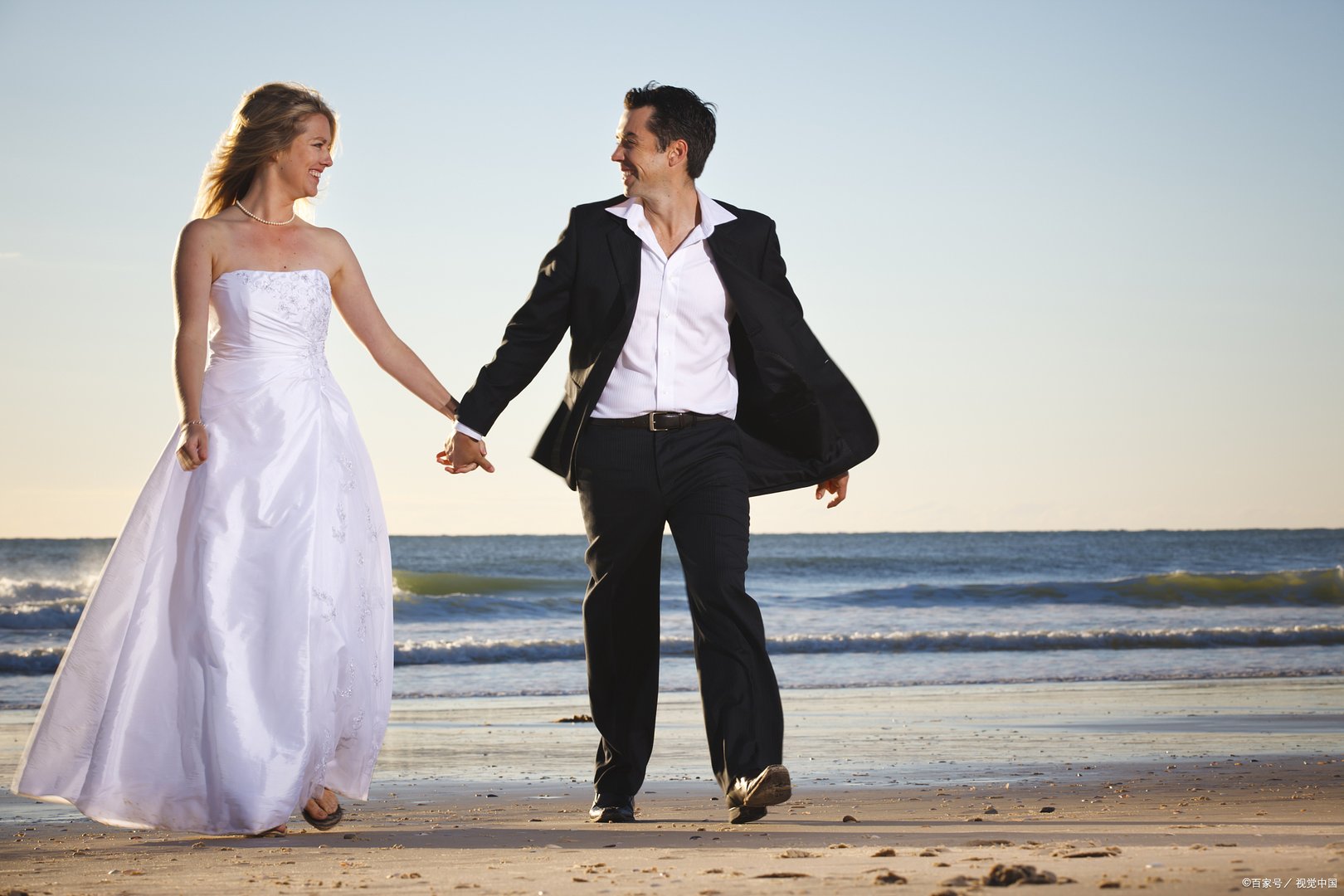 想在广州举办婚礼，可以推荐一下广州热门婚宴酒店吗？