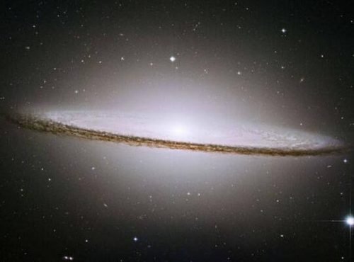 1993年哈勃太空望远镜拍到的“天国照片”,是真的吗?