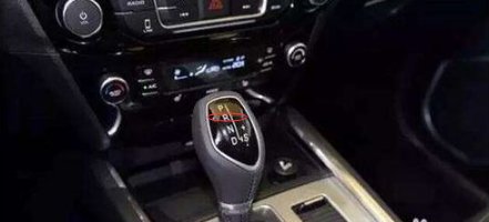 学车挂档位的操作方法视频