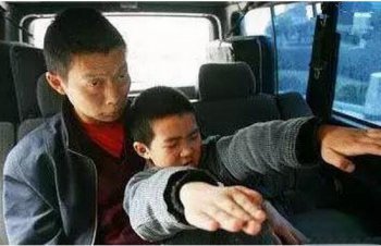 重庆开县的僵尸男孩叫什么 8岁僵尸男孩事件