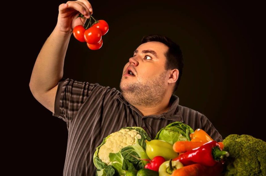 被关押时因太胖压死自己媳妇，最后被自己打死，历史上这个奇葩是谁？