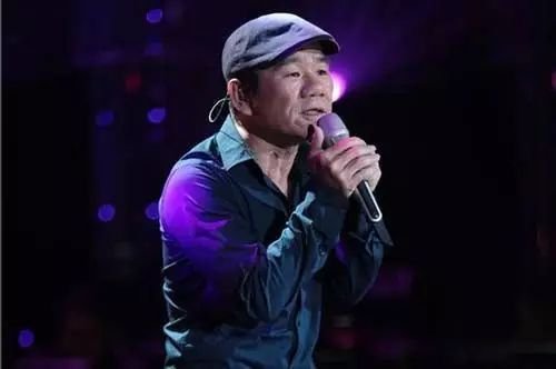 歌词有一句是：我很丑可是我有音乐和啤酒，是什么歌，全部歌词。