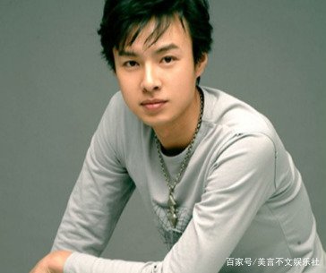 朱铁和妻子一见钟情，婚姻生活过得如何？