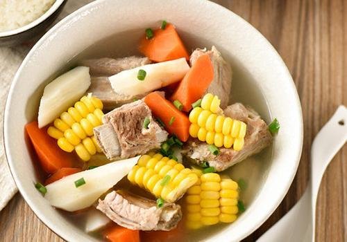 唐山女子阳性后煮葱姜水，没忍住却变成了涮肉，她是如何回应此事的？