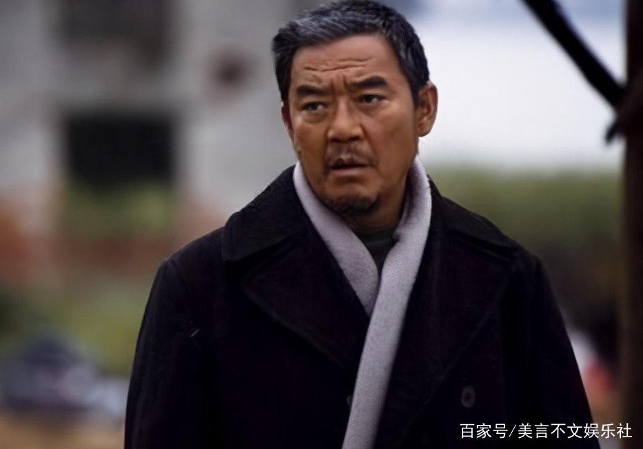 68岁老戏骨，34年婚姻聚少离多，李立群和妻子现在怎么样了？