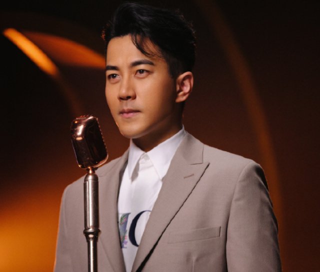 47岁刘恺威近照出炉，现如今他的状态如何？