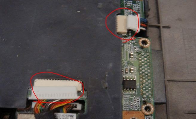 请问戴尔1420笔记本怎么拆开？