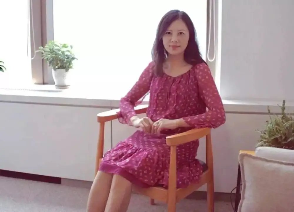 知名女基金经理回应征友“颜值要前20%”，她的征友标准为何会引发热议？