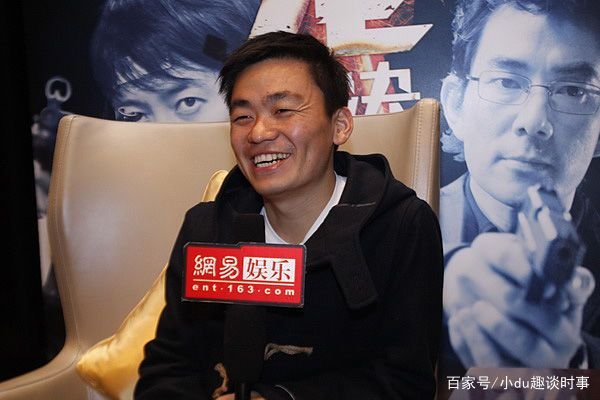 王宝强亲弟弟意外去世，深夜发文悼念弟弟，和哥哥两人伤心痛哭，你怎么看
