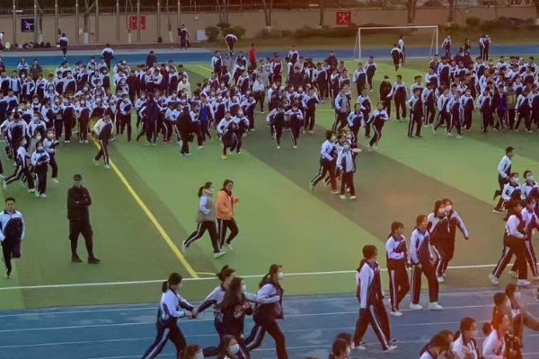 北京学校通州校区电话