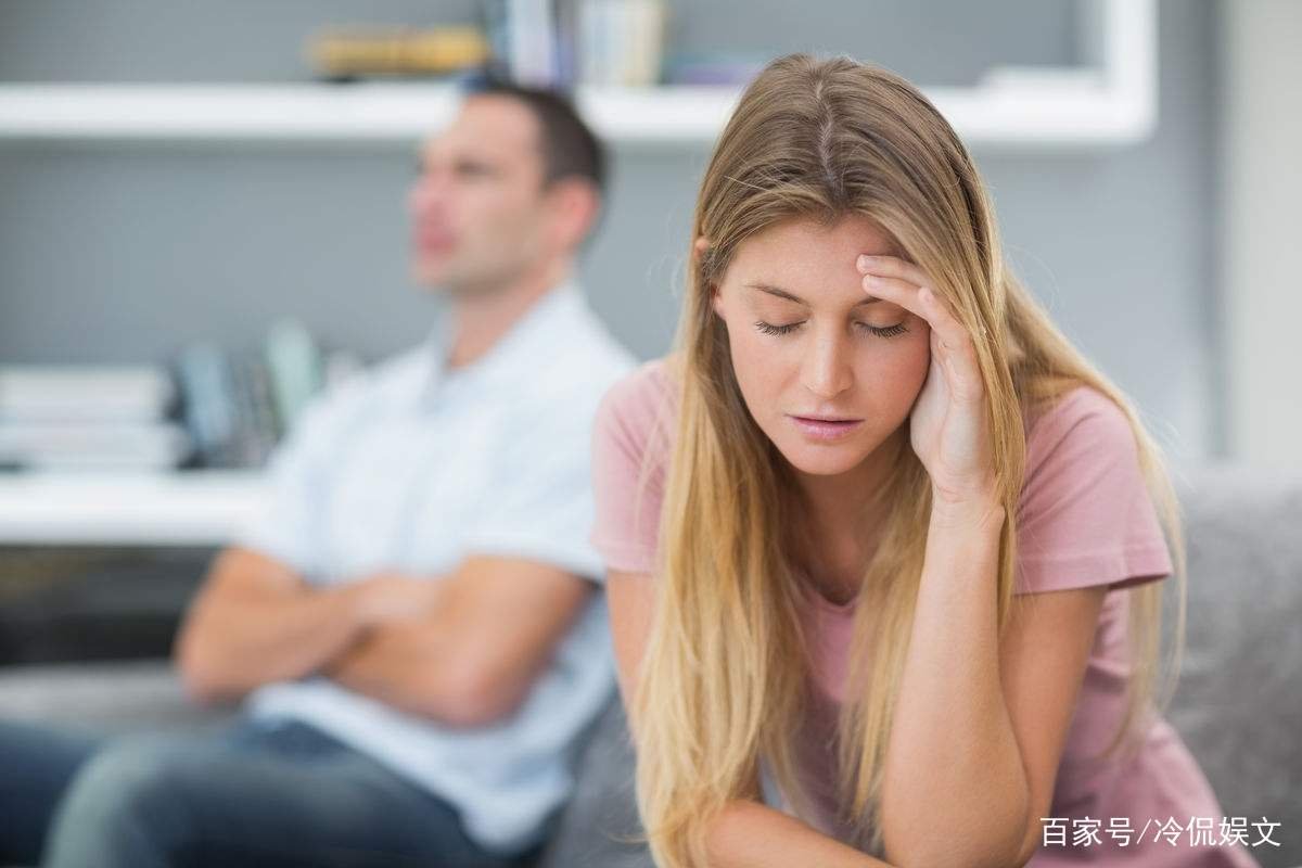 男子撞见女邻居出轨，拍下视频要挟与其一周发生5次关系，结局咋样？