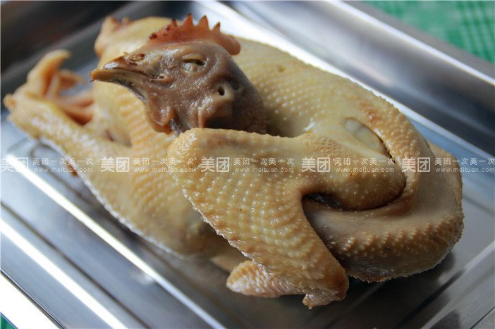 鲍容的介绍