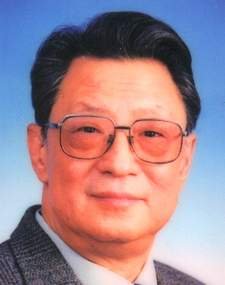 左铁镛的人生经历