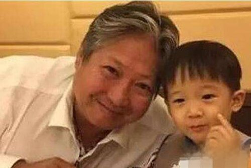 范丞丞洪金宝到底什么关系 对比照惊人相似是真的吗