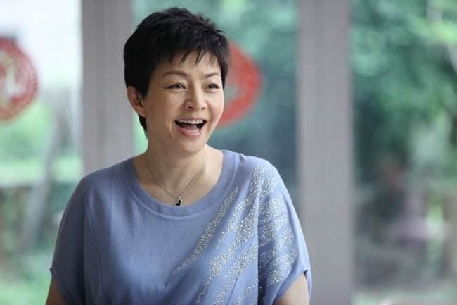 宋丹丹2020年再上春晚，为何不演小品改唱歌？