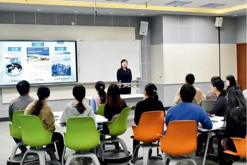 大学一年级要学习哪些课程？