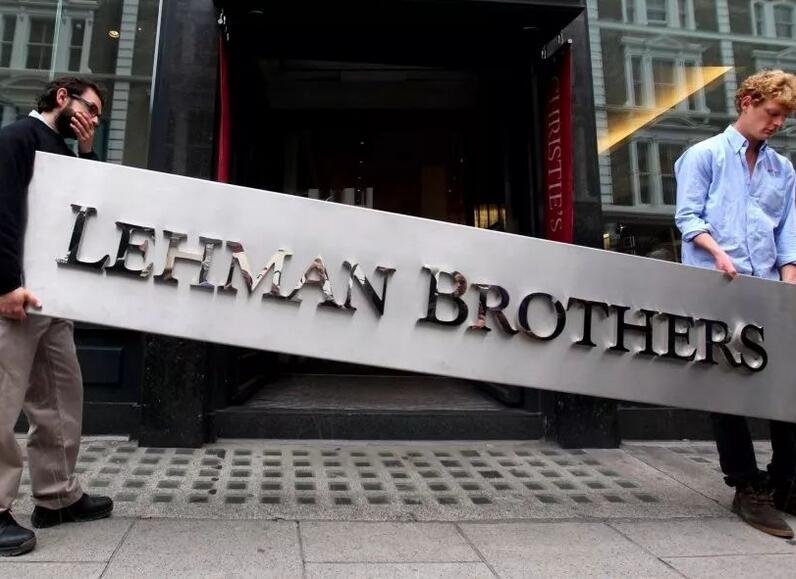 美国雷诺兄弟公司因为什么原因宣布破产?