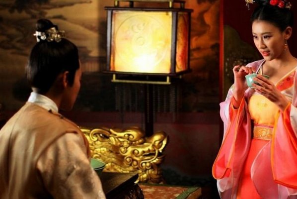 才女出一上联征婚,一杆银枪能挡雄兵百万,乞丐如何巧妙破解?