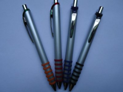 为什么圆珠笔的笔尖设计都有一个小圆珠