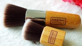 Everyday Minerals平头刷怎么样