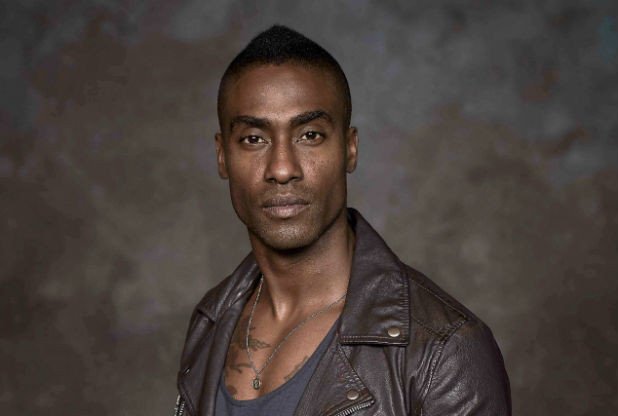 谁有Simon Webbe 的资料啊?