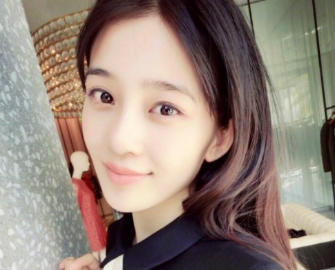 赵樱子为博热量，透视薄纱真是“辣眼睛”，引起了什么争议？