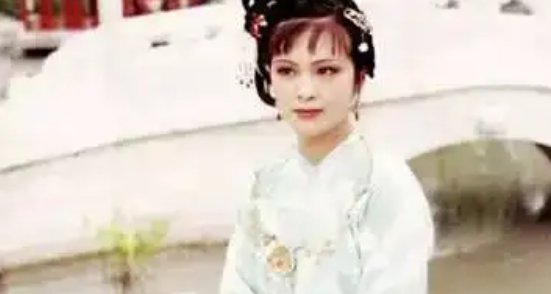 《金陵十二钗》指的是哪12个人?