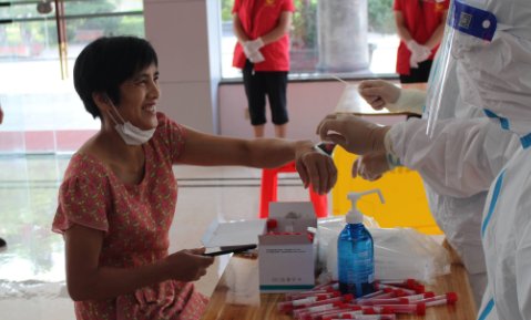 北京房山一褡裢火烧店已至少关联8名感染者，有关部门采取了什么举措？