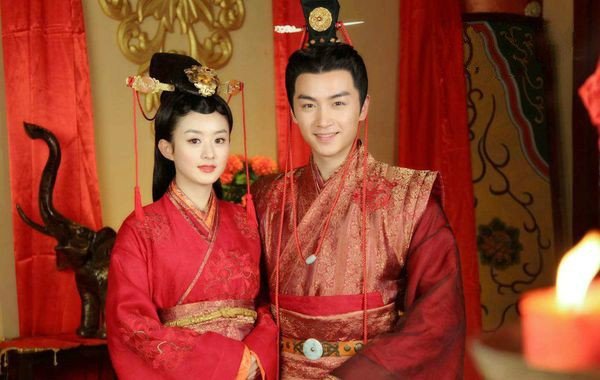 《陆贞传奇》讲了一个怎样的故事？