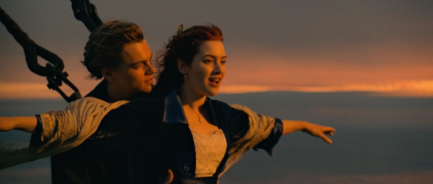 <泰坦尼克号>是哪一年上映的!