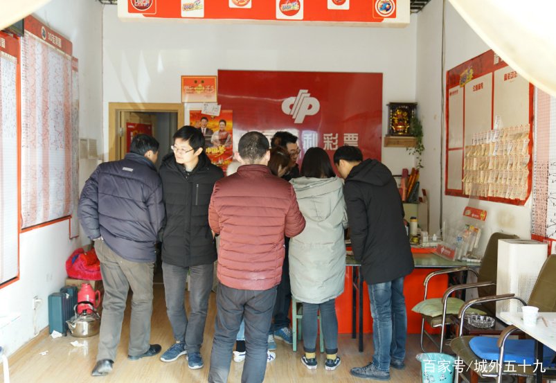 双色球中一等奖的概率是多少