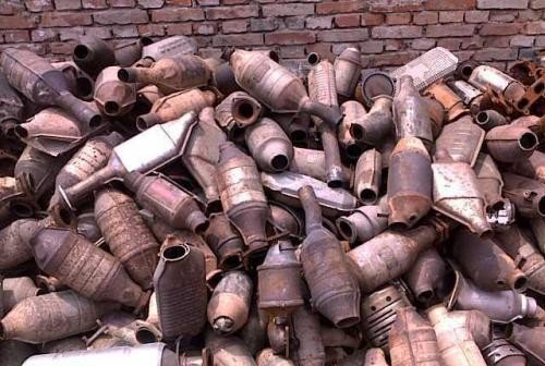 旧三元催化器回收价格是多少一个呢？