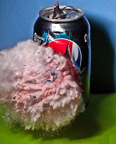 农妇暴饮可乐死亡，哪些情况下喝可乐会致人死亡？