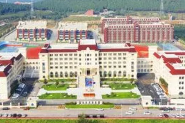 山东深泉技师学院在哪里