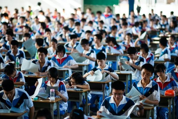 河南2023高考分数线公布时间