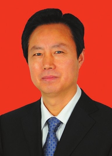 闫德英的任免信息