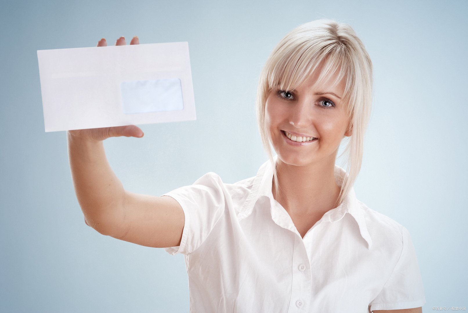 除了悬挂横幅派发宣传单和优惠券，美甲店开业促销的活动还有哪些?