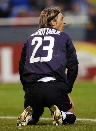 尼古拉·莱罗塔列的介绍