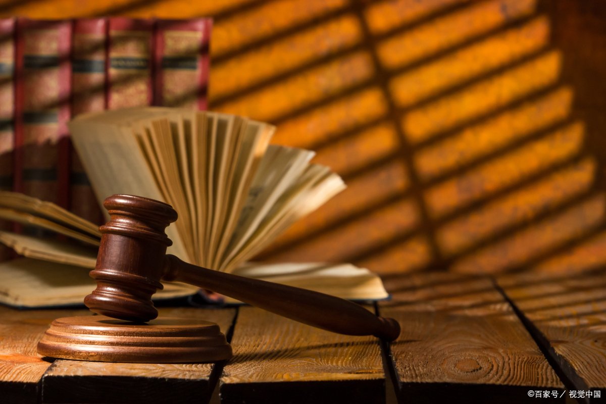 欠钱起诉律师费多少