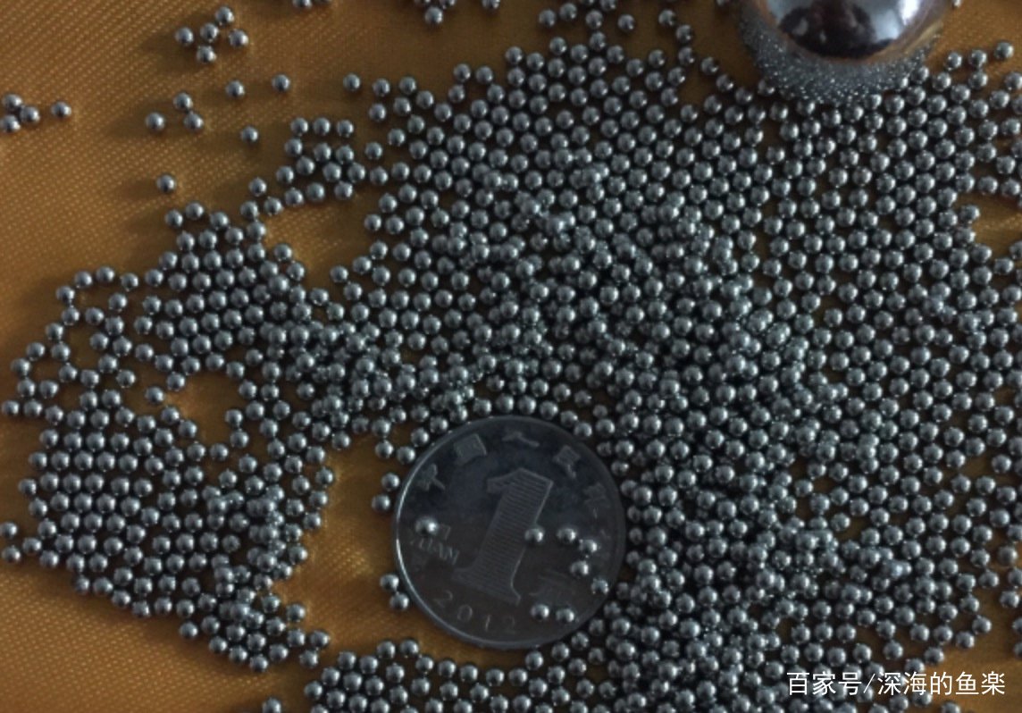 湖北武汉一小区遭近千颗钢珠袭击，嫌疑人已被抓获，嫌疑人为何疯狂作案？