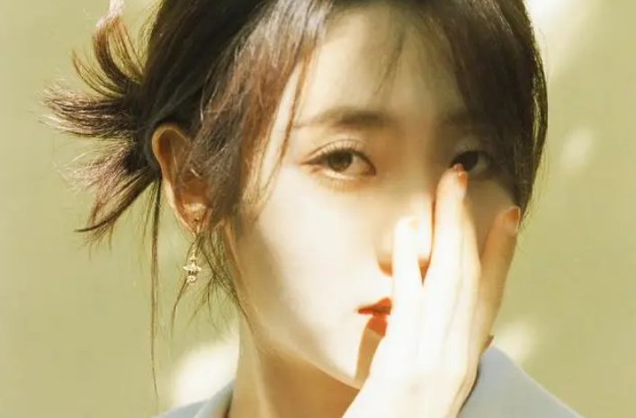 狠狠的被倪妮白鹿邢菲的封面照美到了！你最喜欢谁的风格？